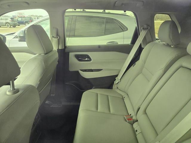 2025 Nissan Rogue AWD SL