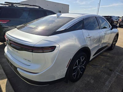 2023 Toyota Crown Limited AWD (Natl)