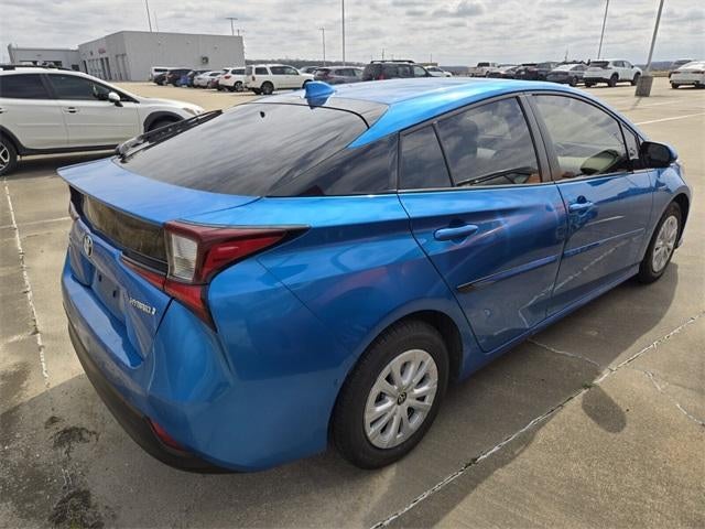 2020 Toyota Prius L Eco (Natl)