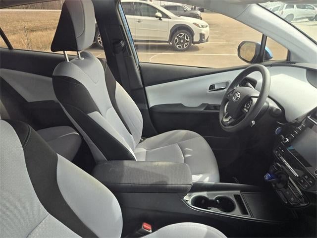 2020 Toyota Prius L Eco (Natl)