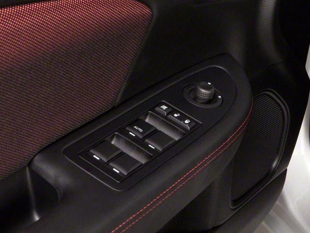 2012 Dodge Avenger 4dr Sdn SE