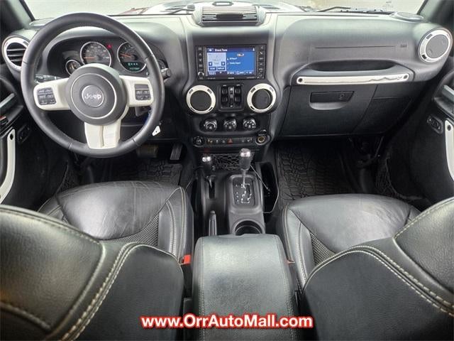 2015 Jeep Wrangler Unlimited 4WD 4dr Sahara