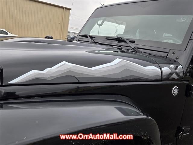 2015 Jeep Wrangler Unlimited 4WD 4dr Sahara