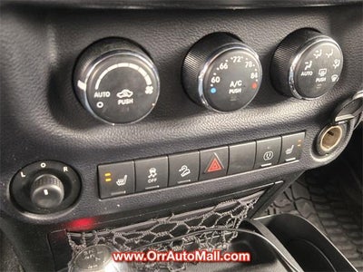 2015 Jeep Wrangler Unlimited 4WD 4dr Sahara