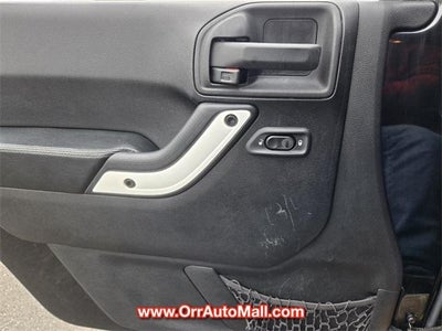 2015 Jeep Wrangler Unlimited 4WD 4dr Sahara