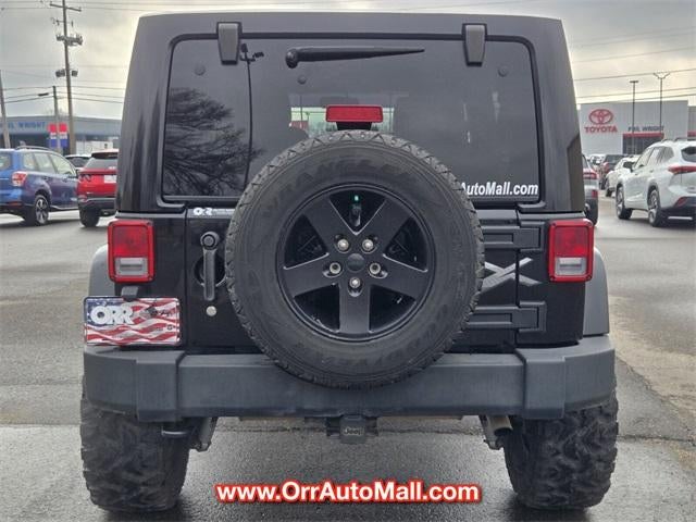 2015 Jeep Wrangler Unlimited 4WD 4dr Sahara