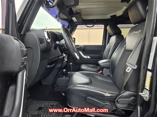 2015 Jeep Wrangler Unlimited 4WD 4dr Sahara