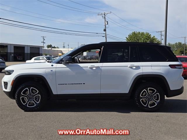 2022 Jeep Grand Cherokee 4xe Trailhawk 4x4