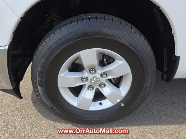 2023 RAM 1500 Classic SLT 4x2 Crew Cab 5'7" Box