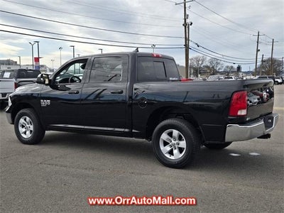 2023 RAM 1500 Classic SLT 4x4 Crew Cab 5'7" Box