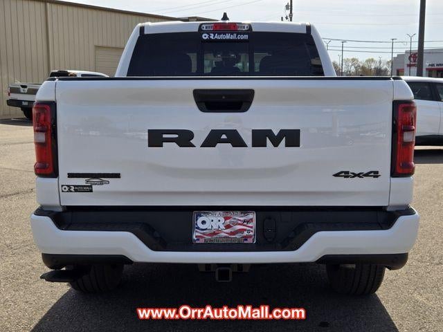 2025 RAM 1500 Big Horn 4x4 Crew Cab 5'7" Box