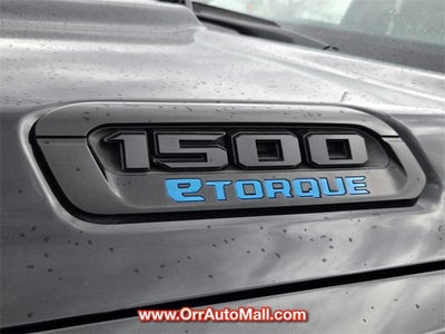 2022 RAM 1500 Big Horn 4x4 Crew Cab 5'7" Box
