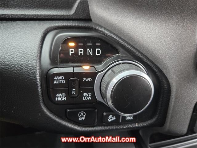 2022 RAM 1500 Big Horn 4x4 Crew Cab 5'7" Box