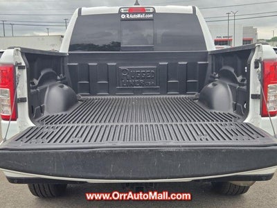 2022 RAM 1500 Big Horn 4x4 Crew Cab 5'7" Box