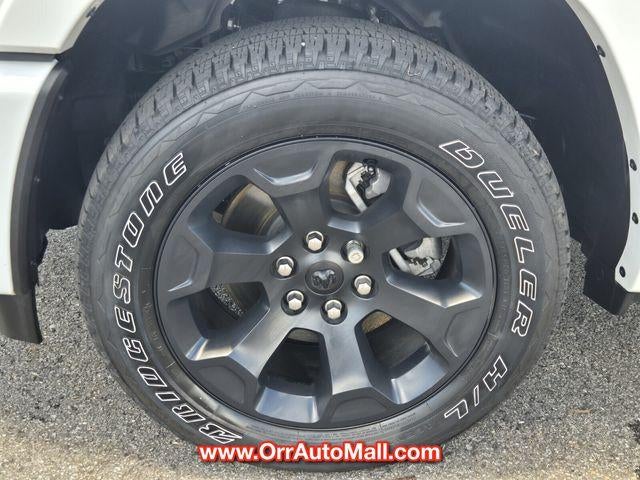 2026 RAM 1500 Big Horn 4x4 Crew Cab 5'7" Box