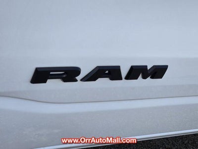 2026 RAM 1500 Big Horn 4x4 Crew Cab 5'7" Box