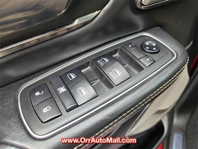 2019 RAM 1500 Limited 4x4 Crew Cab 5'7" Box