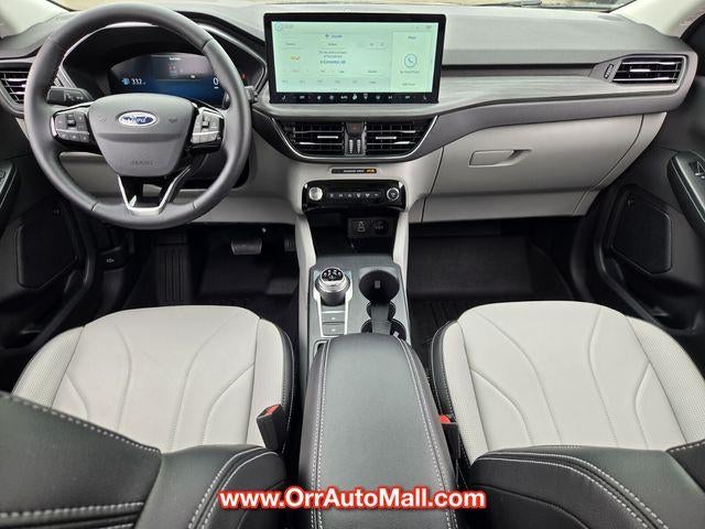 2026 Ford Escape Platinum AWD