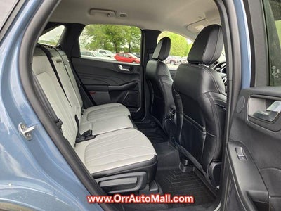 2026 Ford Escape Platinum AWD