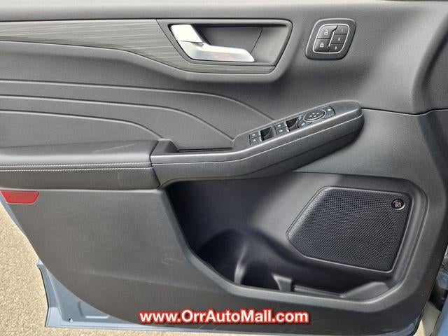 2026 Ford Escape Platinum AWD