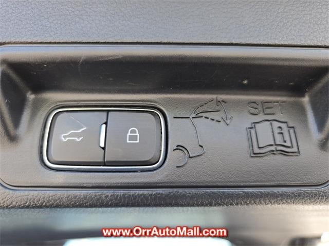 2021 Ford Explorer XLT RWD