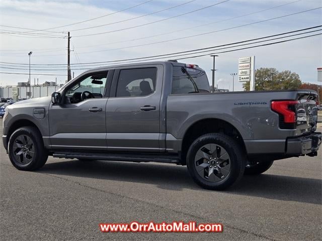 2023 Ford F-150 Lightning XLT 4WD SuperCrew 5.5' Box