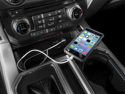 2017 Ford F-150 Platinum 4WD SuperCrew 5.5' Box