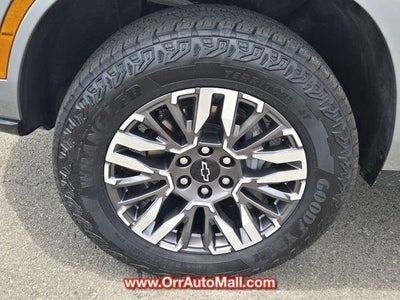 2025 Chevrolet Suburban 4WD Z71