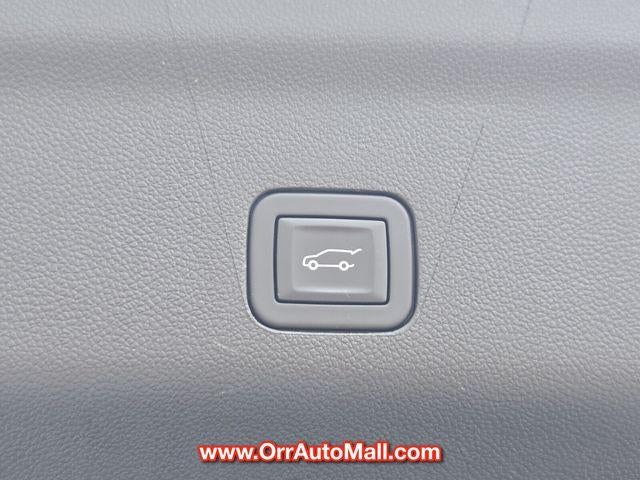 2025 Chevrolet Suburban 4WD Z71