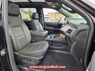 2023 Chevrolet Suburban 4WD High Country