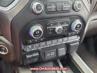 2023 GMC Sierra 3500HD Crew Cab Long Box 4-Wheel Drive Denali