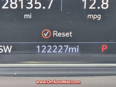 2023 GMC Sierra 3500HD Crew Cab Long Box 4-Wheel Drive Denali