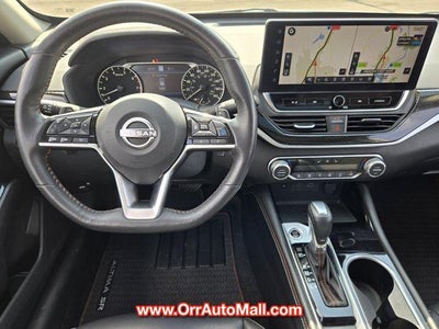 2023 Nissan Altima 2.0 SR Sedan