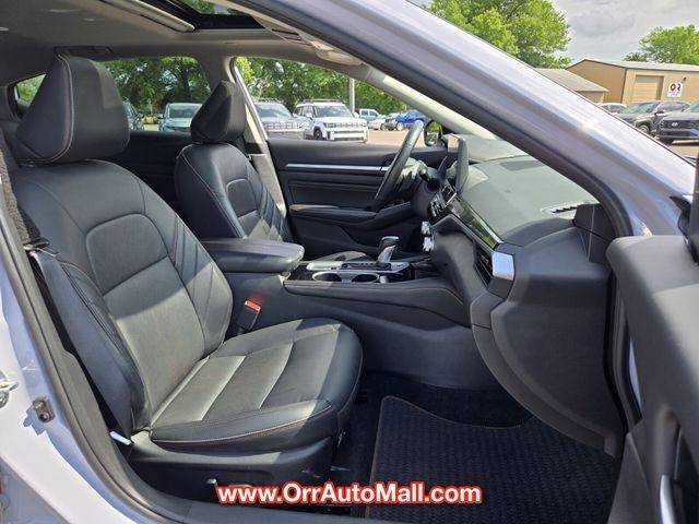 2023 Nissan Altima 2.0 SR Sedan