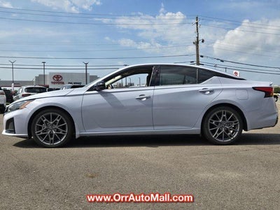 2023 Nissan Altima 2.0 SR Sedan