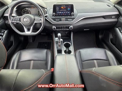 2023 Nissan Altima 2.5 SR Sedan