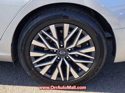 2024 Nissan Altima 2.5 SV Sedan