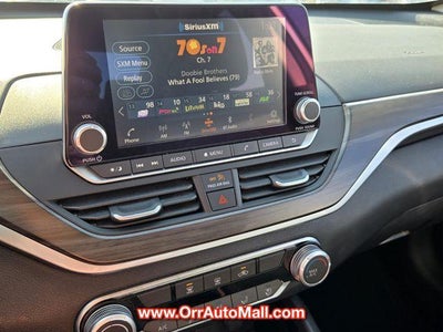 2024 Nissan Altima 2.5 SV Sedan