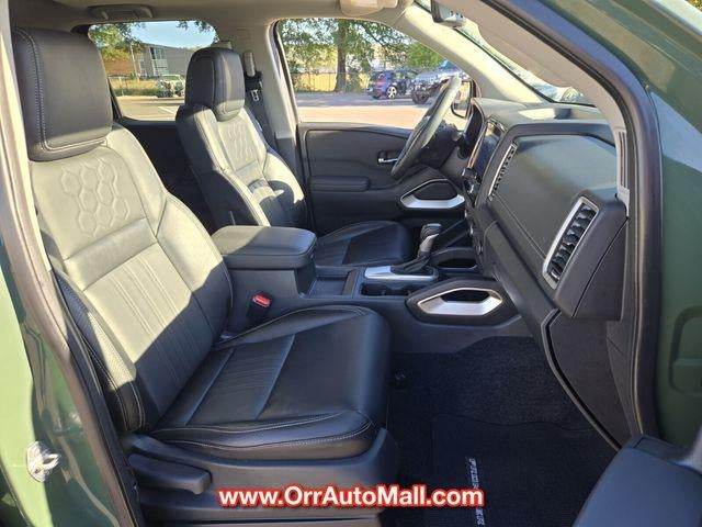 2024 Nissan Frontier Crew Cab 4x2 SL