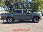 2024 Nissan Frontier Crew Cab 4x2 SL