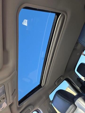 2024 Nissan Frontier Crew Cab 4x2 SL