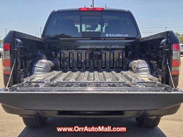 2025 Nissan Frontier Crew Cab 4x2 S