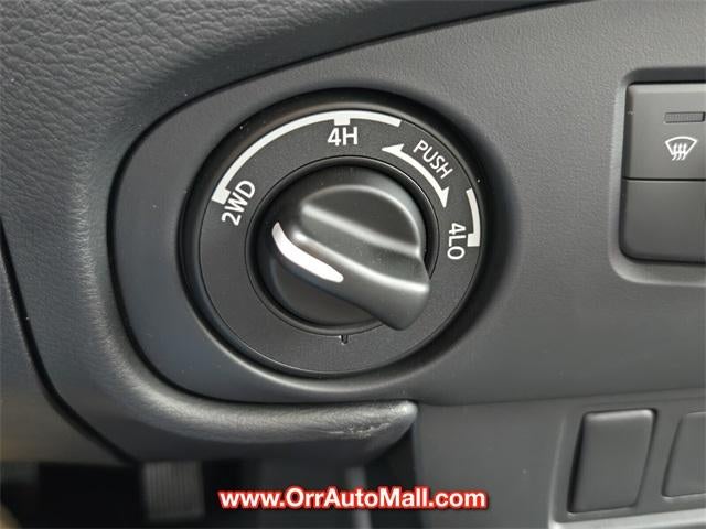 2024 Nissan Frontier Crew Cab 4x4 PRO-4X