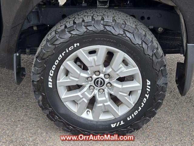 2024 Nissan Frontier Crew Cab 4x4 SV