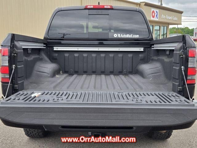 2024 Nissan Frontier Crew Cab 4x4 SV