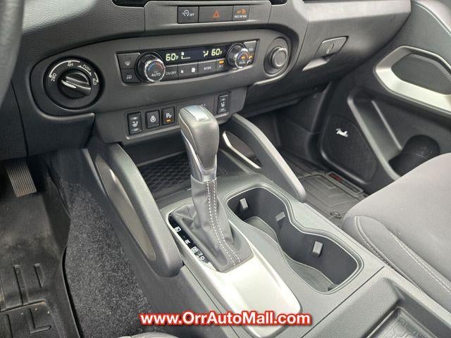 2024 Nissan Frontier Crew Cab 4x4 SV