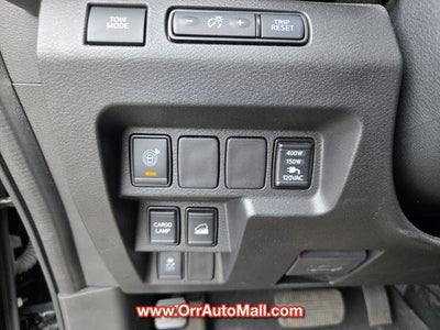 2024 Nissan Frontier Crew Cab 4x4 SV