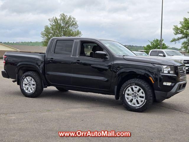 2024 Nissan Frontier Crew Cab 4x4 SV