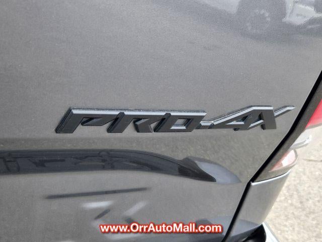 2023 Nissan Frontier Crew Cab 4x4 PRO-4X Auto *Ltd Avail*