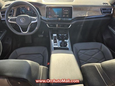 2024 Volkswagen Atlas 2.0T SE w/Technology FWD
